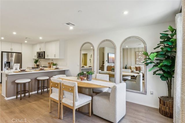 6382 Moonfire Lane 4, Fontana, CA 92336