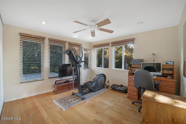 175 S Ventu Park Road, Newbury Park, CA 91320