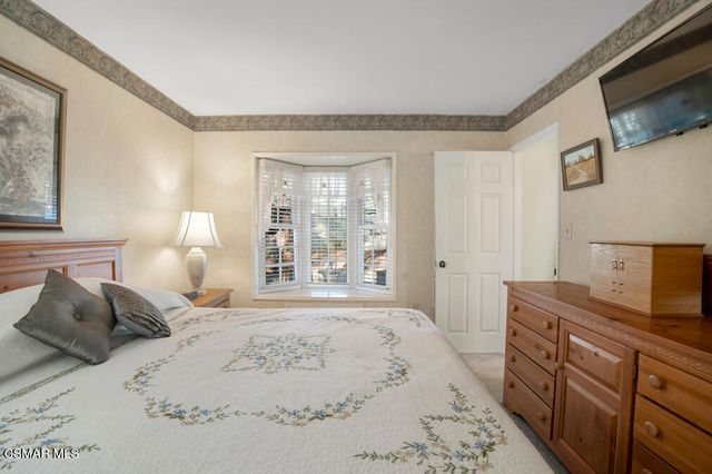 175 S Ventu Park Road, Newbury Park, CA 91320
