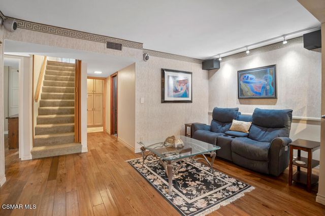 175 S Ventu Park Road, Newbury Park, CA 91320