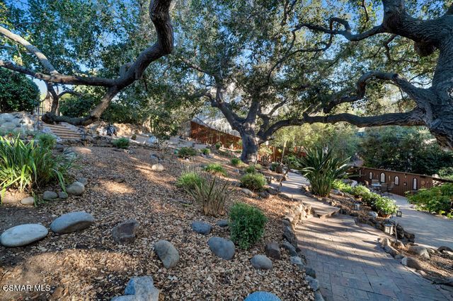 175 S Ventu Park Road, Newbury Park, CA 91320