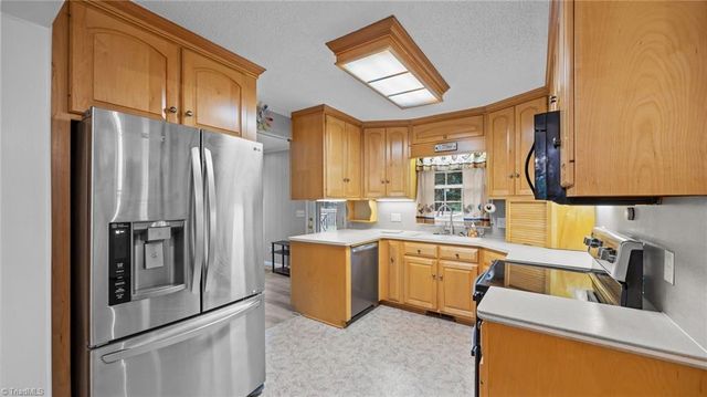 5909 Osceola Ossipee Road, Browns Summit, NC 27214