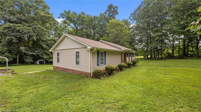 5909 Osceola Ossipee Road, Browns Summit, NC 27214