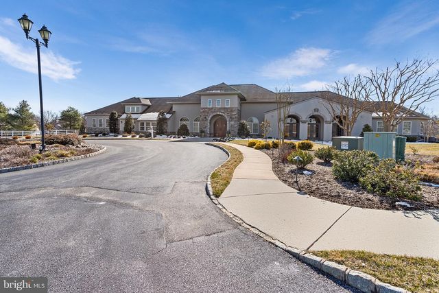 1103 POPLAR ST, Garnet Valley, PA 19060