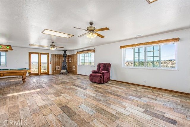 7045 Oak Hill Road, Oak Hills, CA 92344