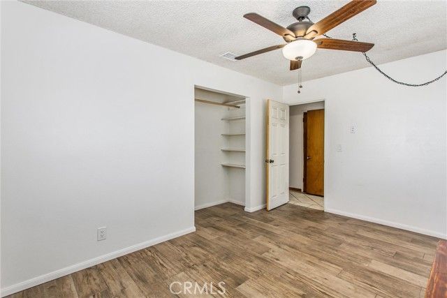 7045 Oak Hill Road, Oak Hills, CA 92344