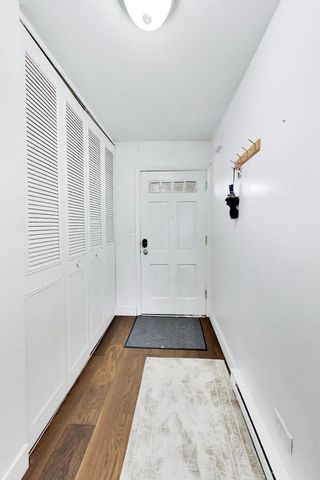 6359 N Ridge Avenue 302, Chicago, IL 60660