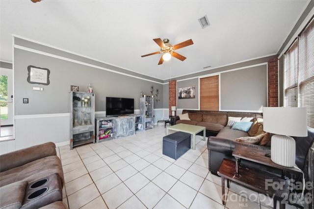 4473 Daniels Street, Maiden, NC 28650