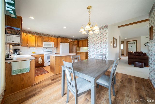 259 Interlaken Court, Zeeland, MI 49464