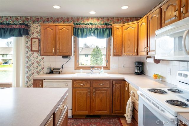 259 Interlaken Court, Zeeland, MI 49464