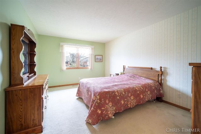 259 Interlaken Court, Zeeland, MI 49464