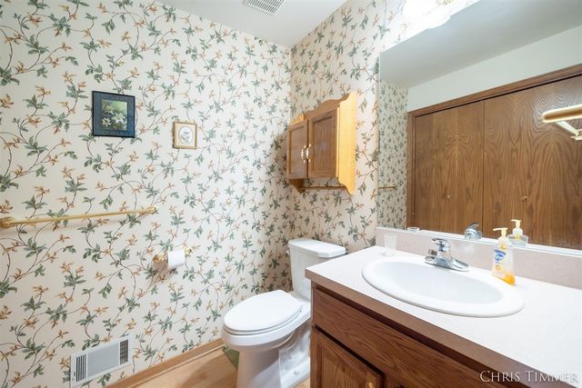 259 Interlaken Court, Zeeland, MI 49464