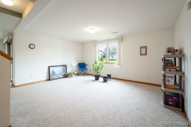 259 Interlaken Court, Zeeland, MI 49464