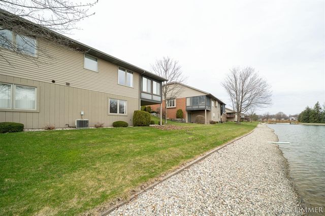 259 Interlaken Court, Zeeland, MI 49464