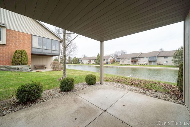 259 Interlaken Court, Zeeland, MI 49464