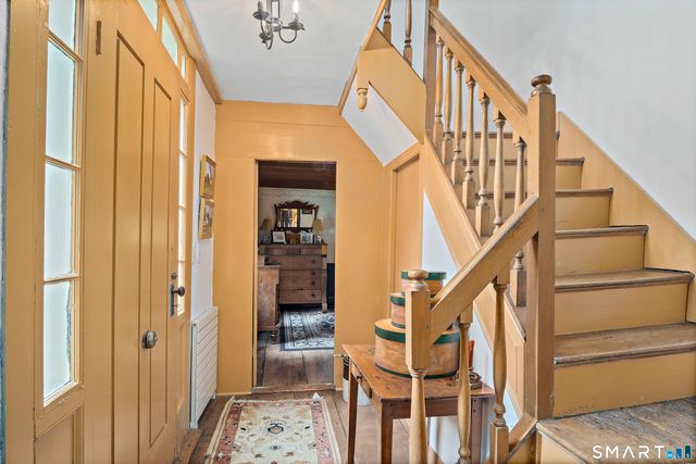 6 Canterbury Turnpike, Norwich, CT 06360