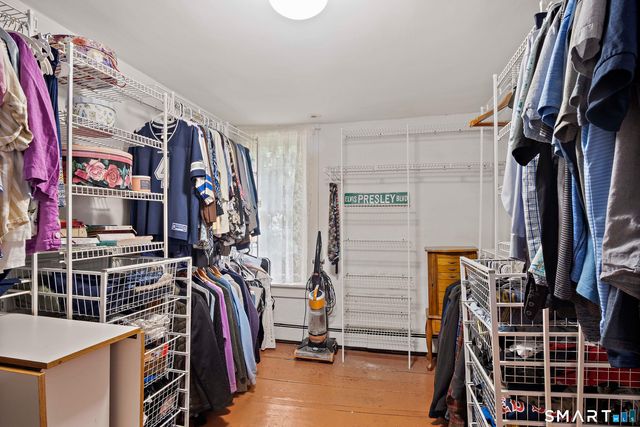 6 Canterbury Turnpike, Norwich, CT 06360