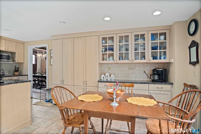 6 Canterbury Turnpike, Norwich, CT 06360