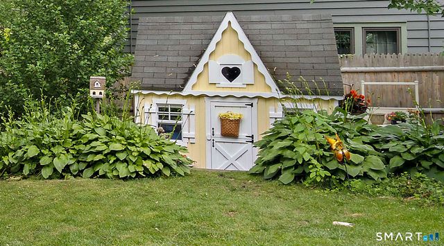 6 Canterbury Turnpike, Norwich, CT 06360
