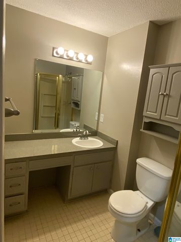 2506 MARTIN CIRCLE, Birmingham, AL 35235