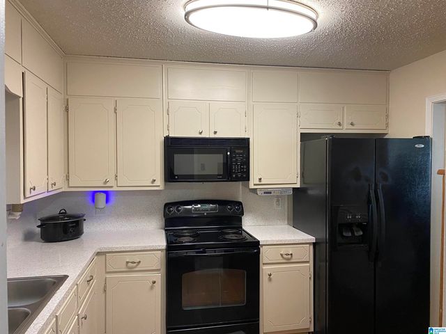 2506 MARTIN CIRCLE, Birmingham, AL 35235