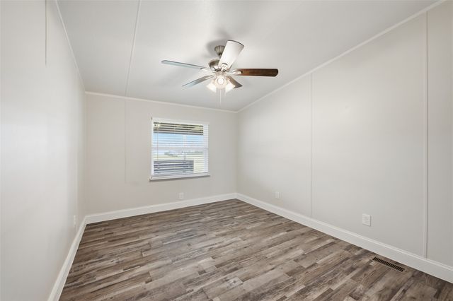 103 Christi Drive, Southmayd, TX 76268