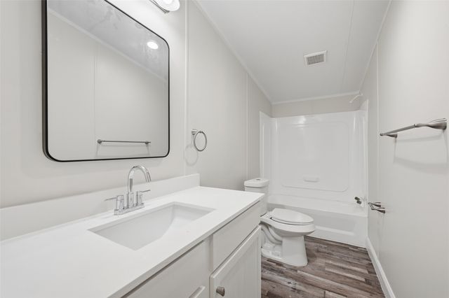 103 Christi Drive, Southmayd, TX 76268