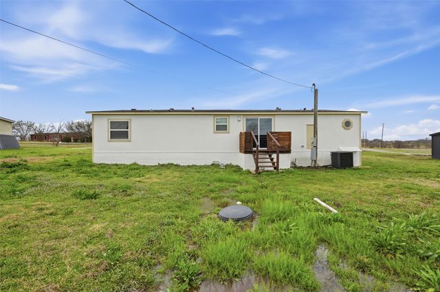 103 Christi Drive, Southmayd, TX 76268