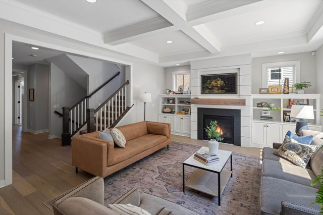 5220 Yellowstone Lane N, Plymouth, MN 55446