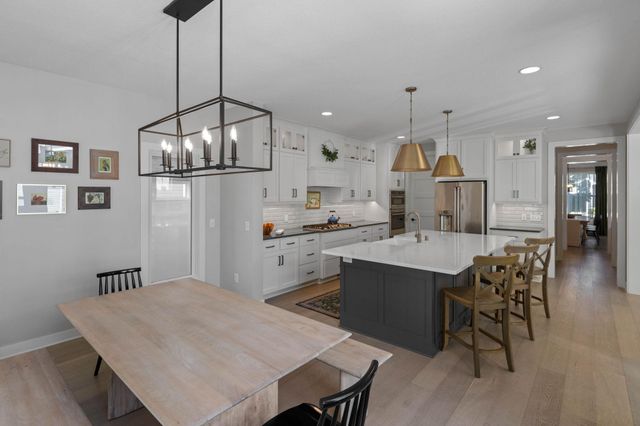 5220 Yellowstone Lane N, Plymouth, MN 55446