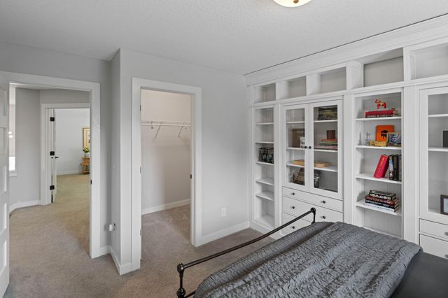 5220 Yellowstone Lane N, Plymouth, MN 55446