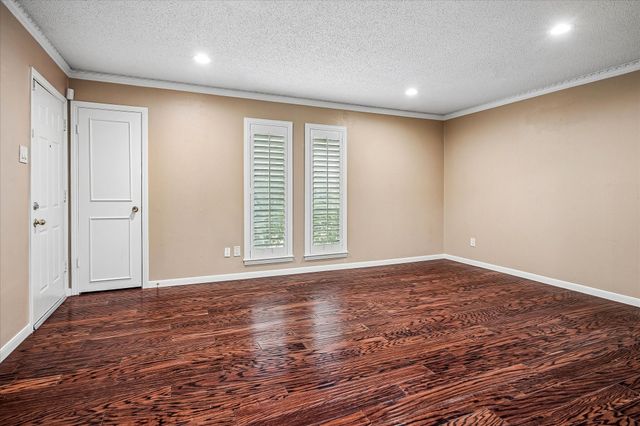 5084 Matilda Street 218, Dallas, TX 75206
