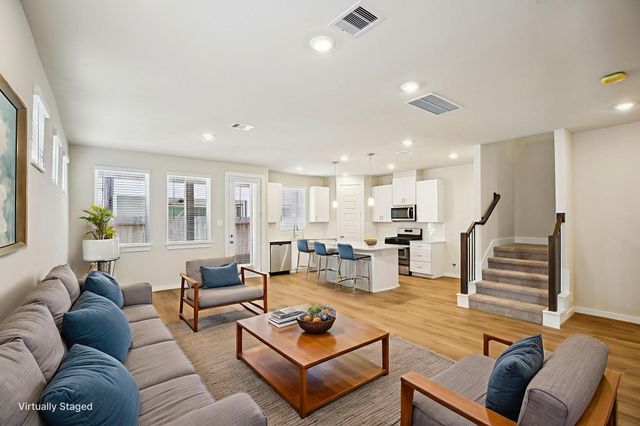 708 Sand Dollar Drive, Kemah, TX 77565