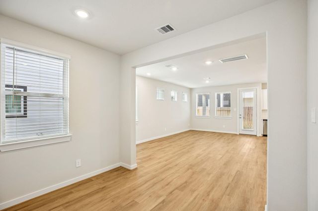 708 Sand Dollar Drive, Kemah, TX 77565