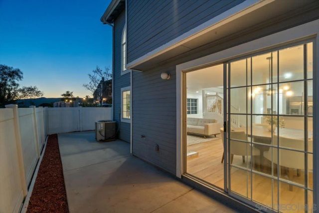 12865 Carriage Heights Way, Poway, CA 92064