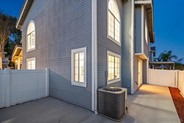 12865 Carriage Heights Way, Poway, CA 92064