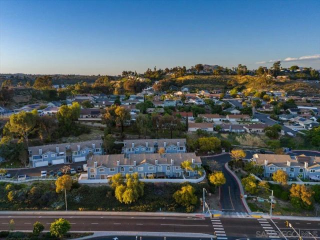12865 Carriage Heights Way, Poway, CA 92064