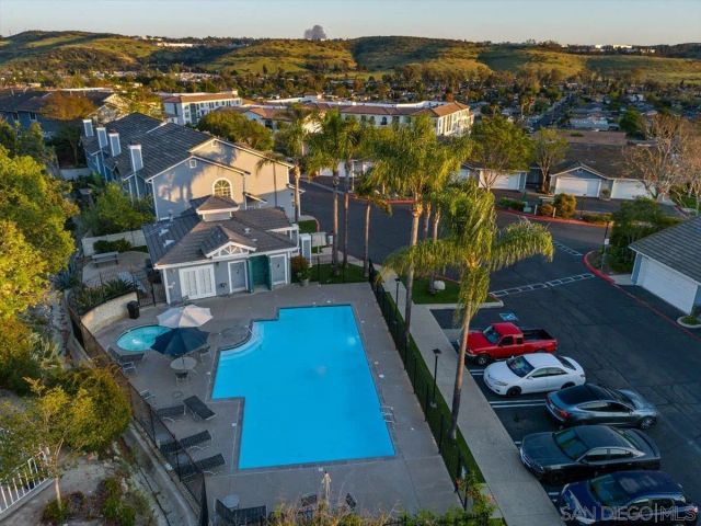 12865 Carriage Heights Way, Poway, CA 92064