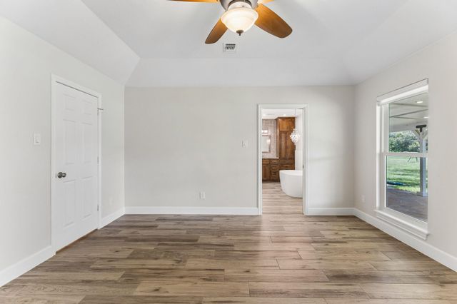 4320 County Road 223, Florence, TX 76527