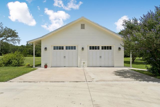 4320 County Road 223, Florence, TX 76527