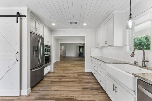 4320 County Road 223, Florence, TX 76527