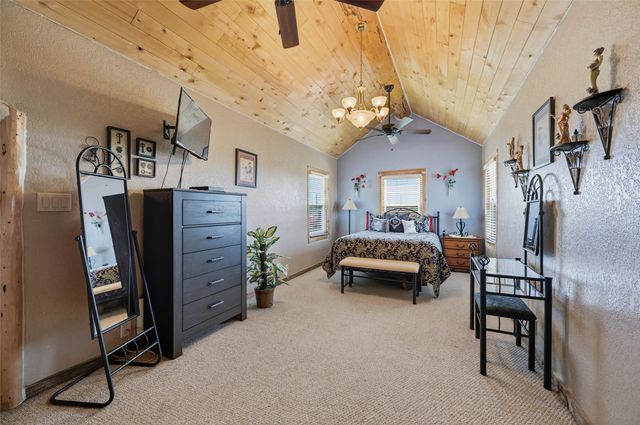7301 Comer Lane, Weatherford, TX 76085