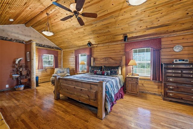 7301 Comer Lane, Weatherford, TX 76085