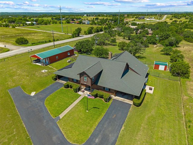 7301 Comer Lane, Weatherford, TX 76085