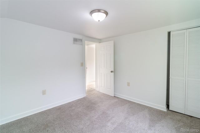 18844 Syracuse Street, Detroit, MI 48234