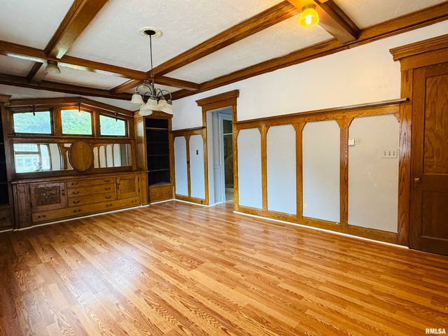 2141 N PROSPECT Road, Peoria, IL 61603