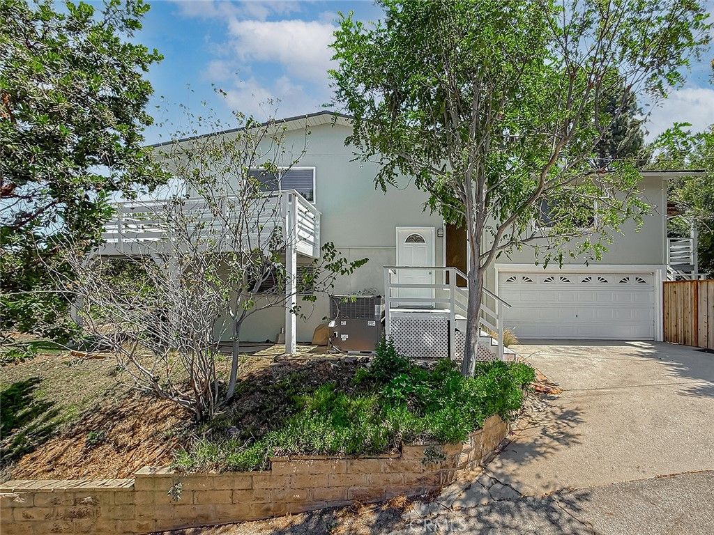 1496 Kathleen Drive, Newbury Park, CA 91320