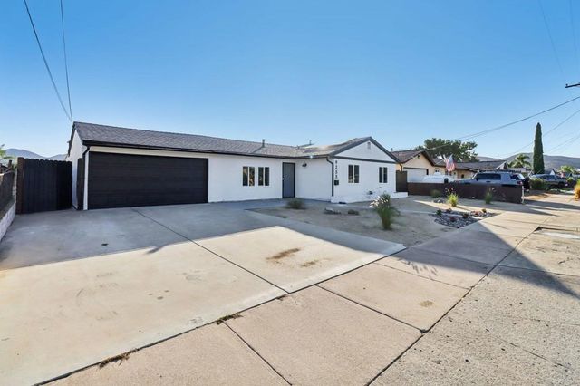 9233 Maranda Drive, Santee, CA 92071