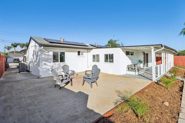 9233 Maranda Drive, Santee, CA 92071