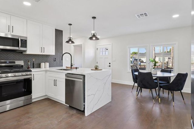 9233 Maranda Drive, Santee, CA 92071